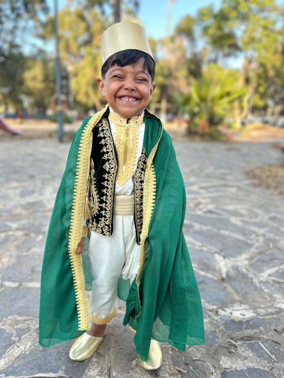 👑 اللباس العاصمي التقليدي للأطفال – طقم 7 قطع متكاملة