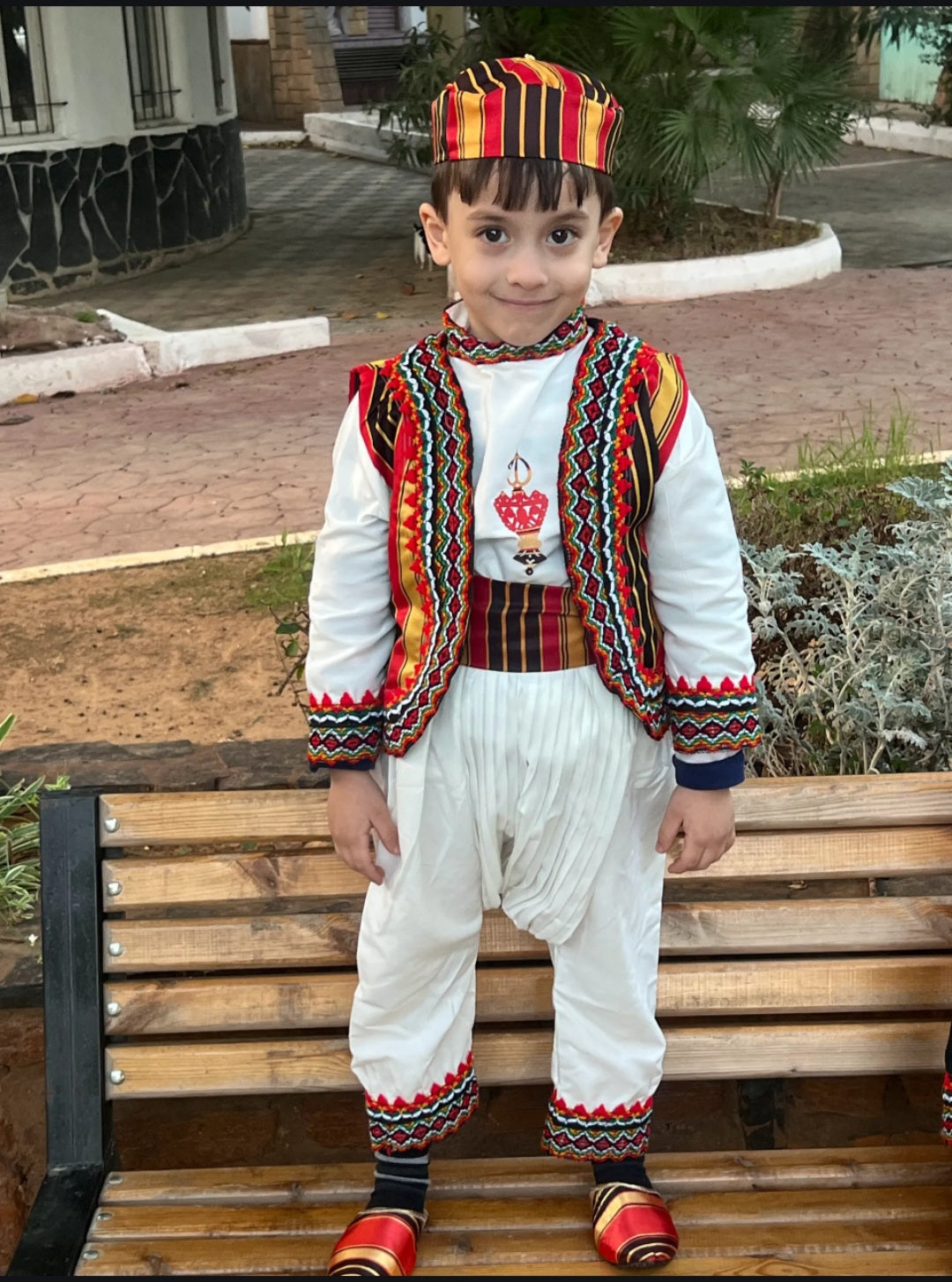 طقم 5 قطع تقليدية قبائلية  للأطفال 🐻😍 مع بابوش مجاني لكل طقم 🎁 🤝🏻❤️